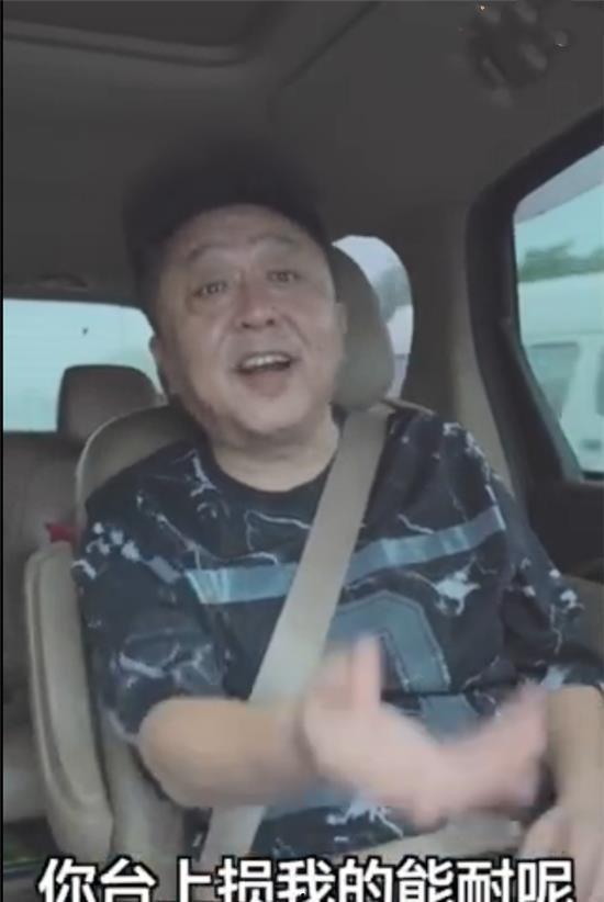 集体吃瓜视频,揭秘网络视频中的社交狂欢现象