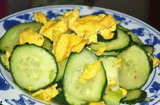 吃瓜海报怎么做视频制作,创意制作步骤解析